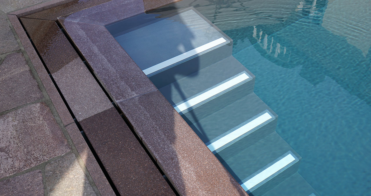 pool_treppe.jpg