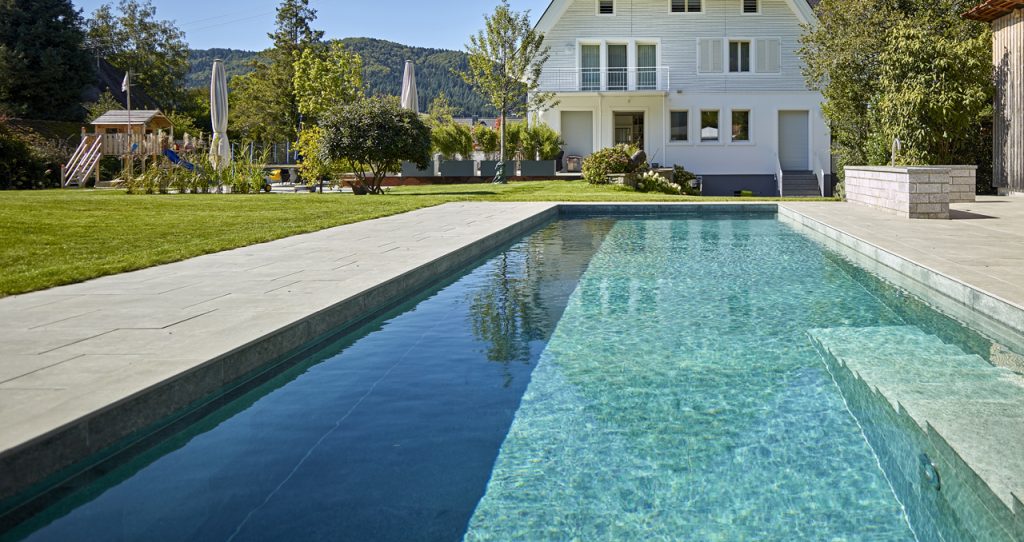 05_nicht-nur-groesser-pool-outdoorpool